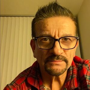 Meet your Posher, Jose